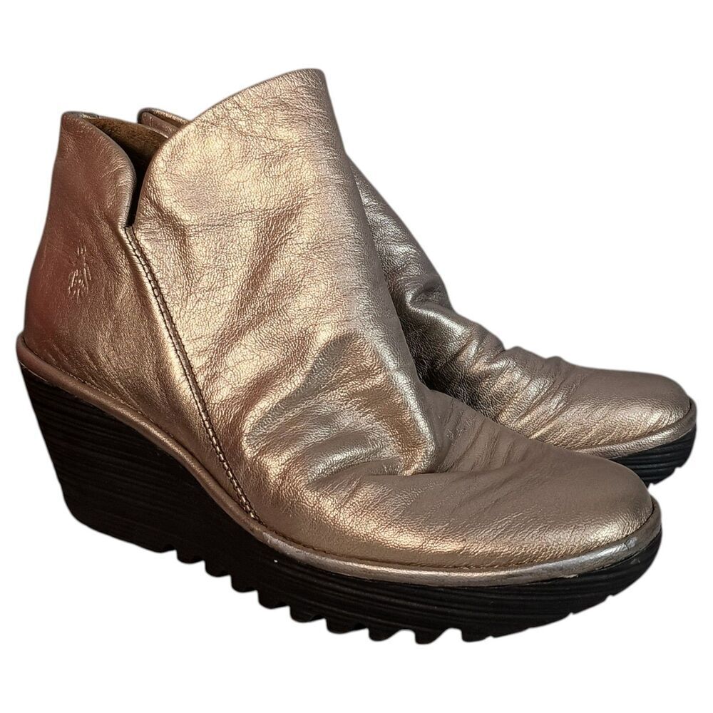 Fly London Boots Womens 8 - 8.5/39 Gold Metallic Leather Wedge Ankle Booties Zip - Picture 2 of 13